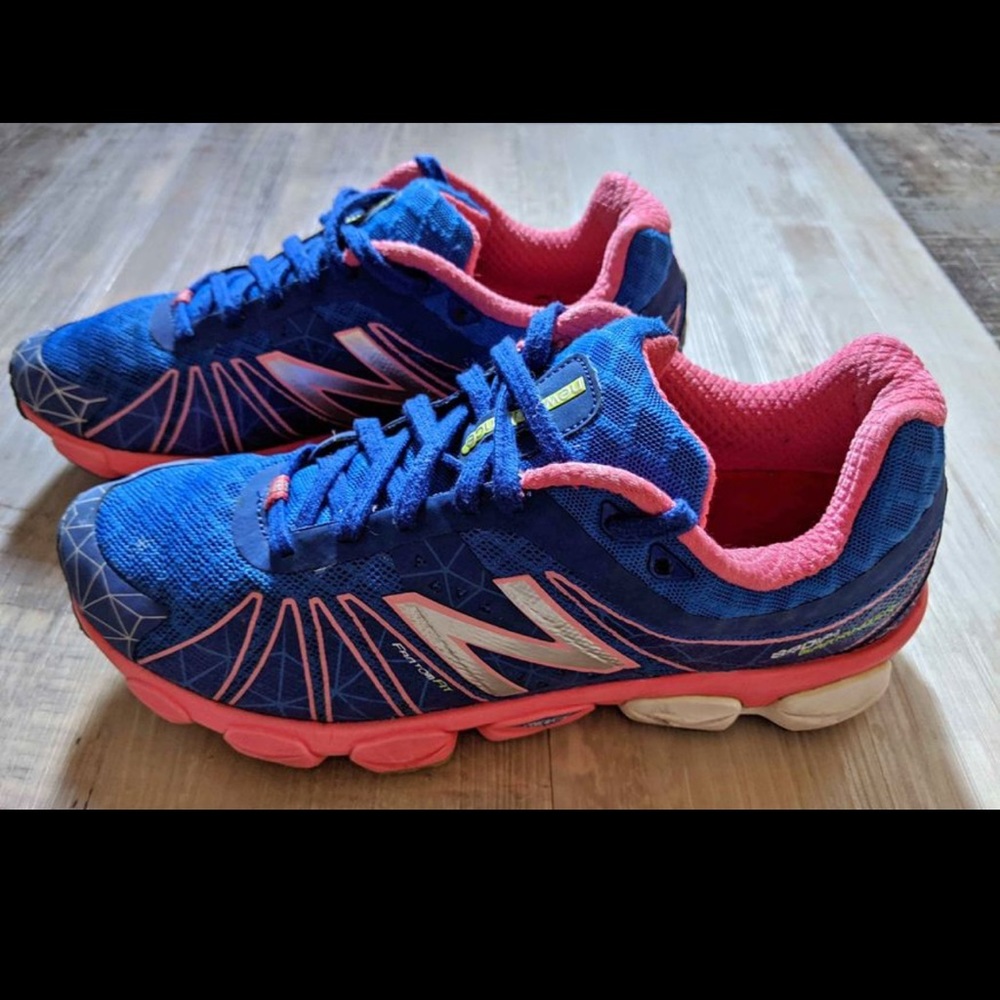 New Balance Barringer Women's Running Shoes - Sz 7.5 - Picture 1 of 4